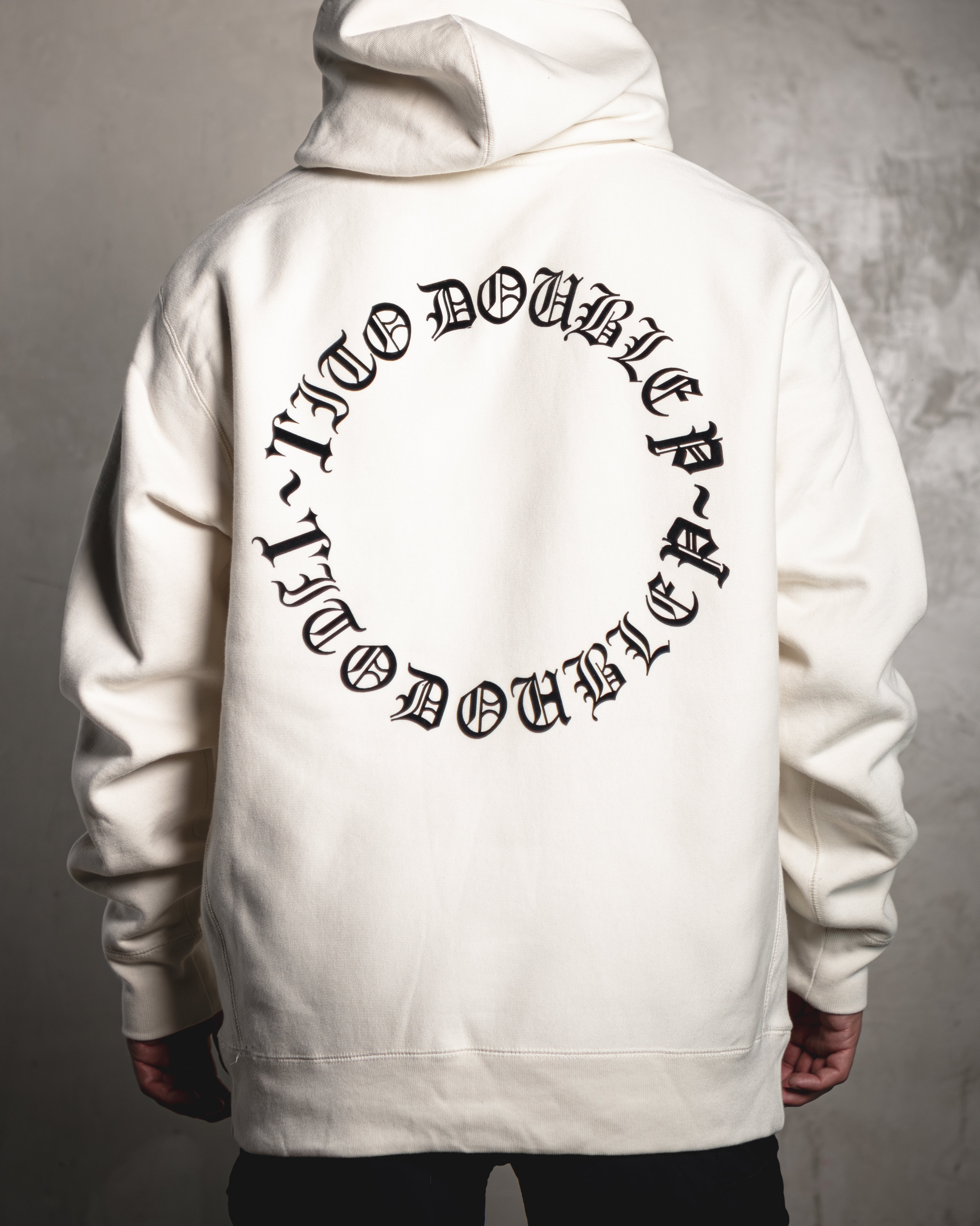 Sudadera con capucha Dos días Hueso